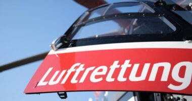 THL – VU Motorradfahrer bei Abbiegeunfall mit Traktor in Zachenberg schwer verletzt