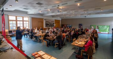 Starkes Zeichen für Kinder und Jugendliche: Seminar des Kreisfeuerwehrverbandes Regen in Bodenmais