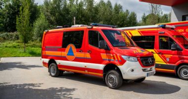 Neue Fahrzeuge und Gerätschaften stärken den Gefahrgutzug im Landkreis Regen