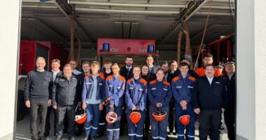 Nachwuchs der Feuerwehr beweist Können: Verleihung der Jugendspange in Ruhmannsfelden